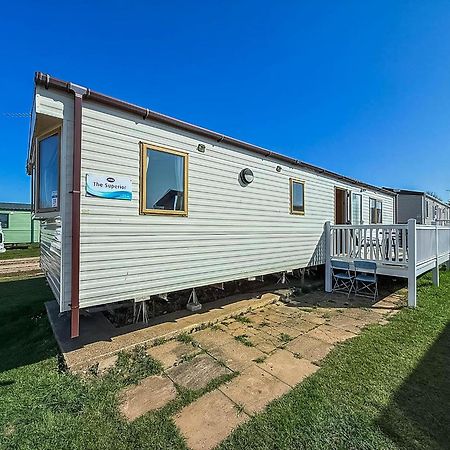 Homely Caravan At Manor Park, Nearby Hunstanton Beach In Norfolk Ref 23039T Exterior photo