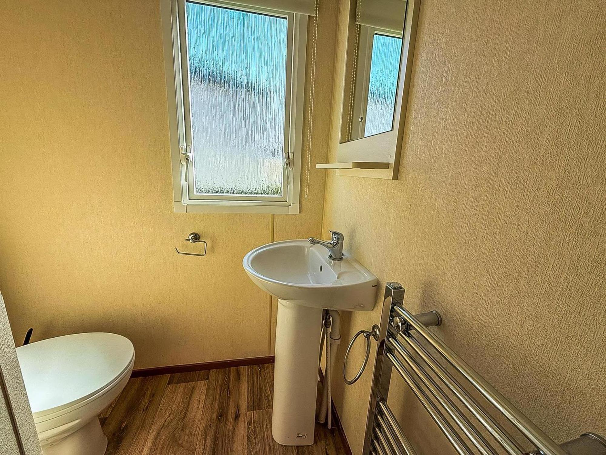 Homely Caravan At Manor Park, Nearby Hunstanton Beach In Norfolk Ref 23039T Exterior photo