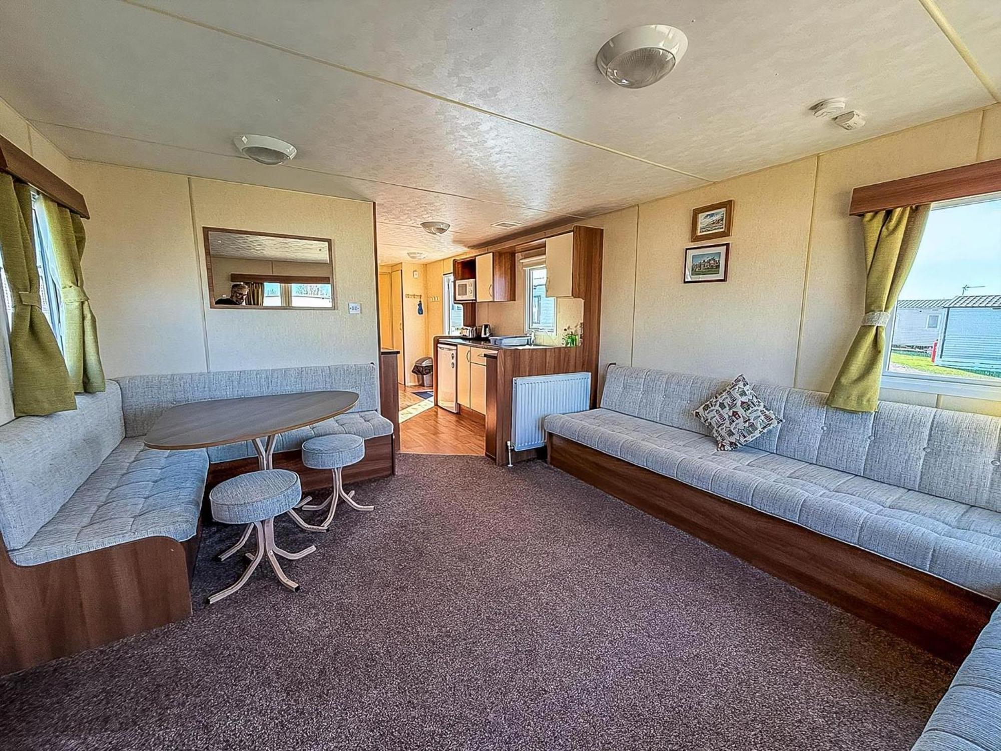 Homely Caravan At Manor Park, Nearby Hunstanton Beach In Norfolk Ref 23039T Exterior photo